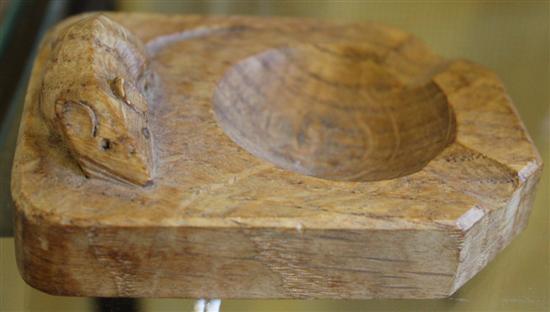 Robert Mouseman Thompson carved oak ashtray(-)